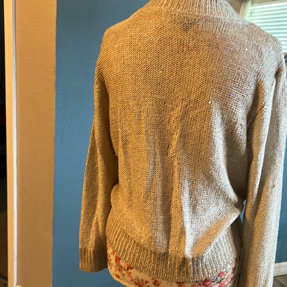 Festive gold sparkly light weight sweater - Picture 2 of 2